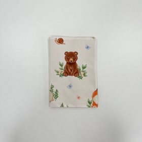 Egészségügyi kiskönyv borító - Erdő állatai