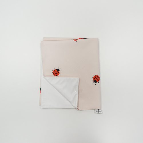 Pelenkázó neszeszer - Katica